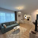 The Cozy Flat - Modern, New, 2 Apartments, Parking Apartman Bukarest