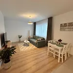 The Cozy Flat - Modern, New, 2 Apartments, Parking Appartement *