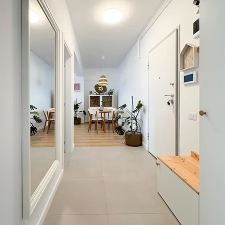 The Cozy Flat - Modern, New, 2 Apartment, Parking Bucharest