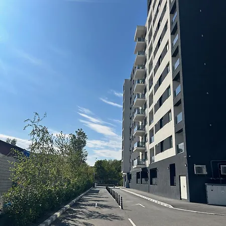 아파트 The Cozy Flat - Modern, New, 2 Apartments, Parking